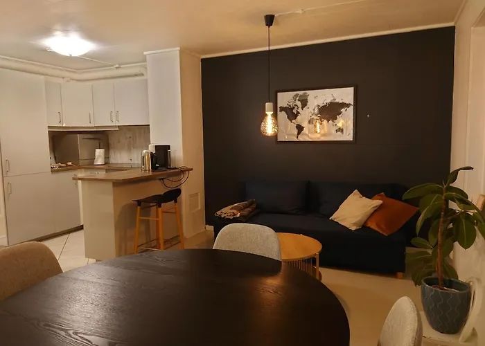 Apartamento Comfortable Tromso Apartment With Easy Airport Access, Parking And Nature Nearby Tromsø