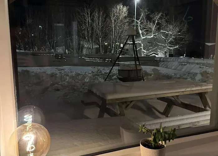 Comfortable Tromso Apartment With Easy Airport Access, Parking And Nature Nearby Tromsø